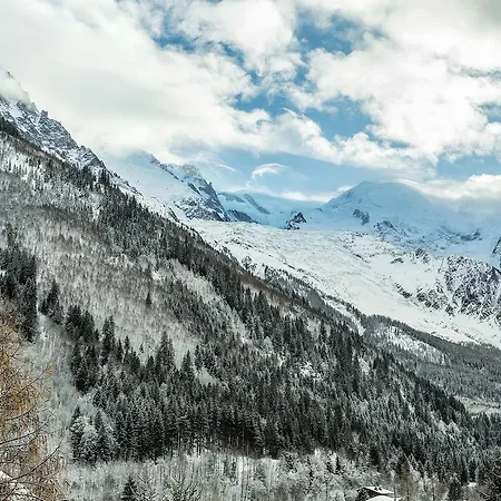 Grepon 6 Incredible Mont Blanc View